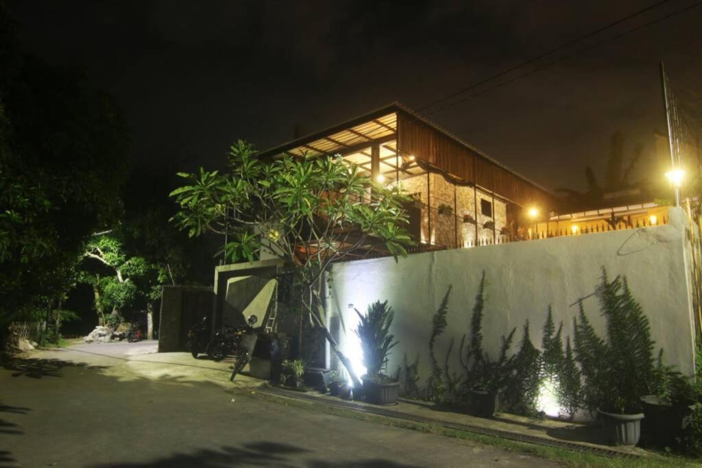 Villa Amalura I Γιογκιακάρτα Εξωτερικό φωτογραφία